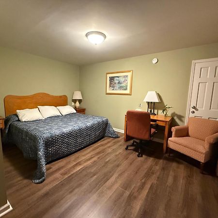 Brewster Heidi'S Inn מראה חיצוני תמונה