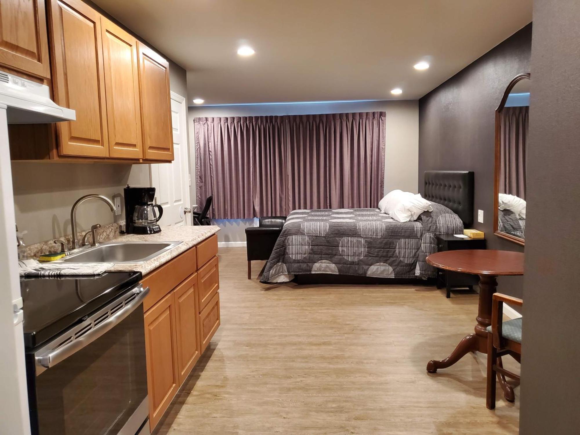 Brewster Heidi'S Inn מראה חיצוני תמונה