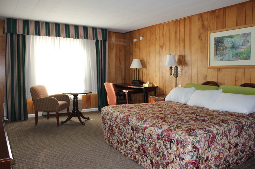 Brewster Heidi'S Inn מראה חיצוני תמונה
