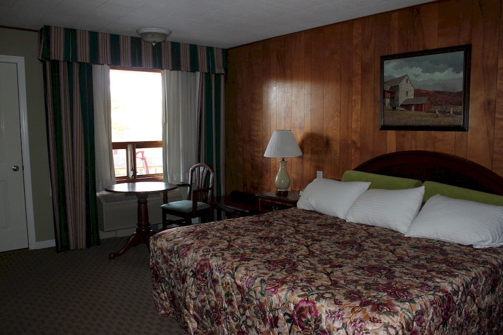 Brewster Heidi'S Inn מראה חיצוני תמונה