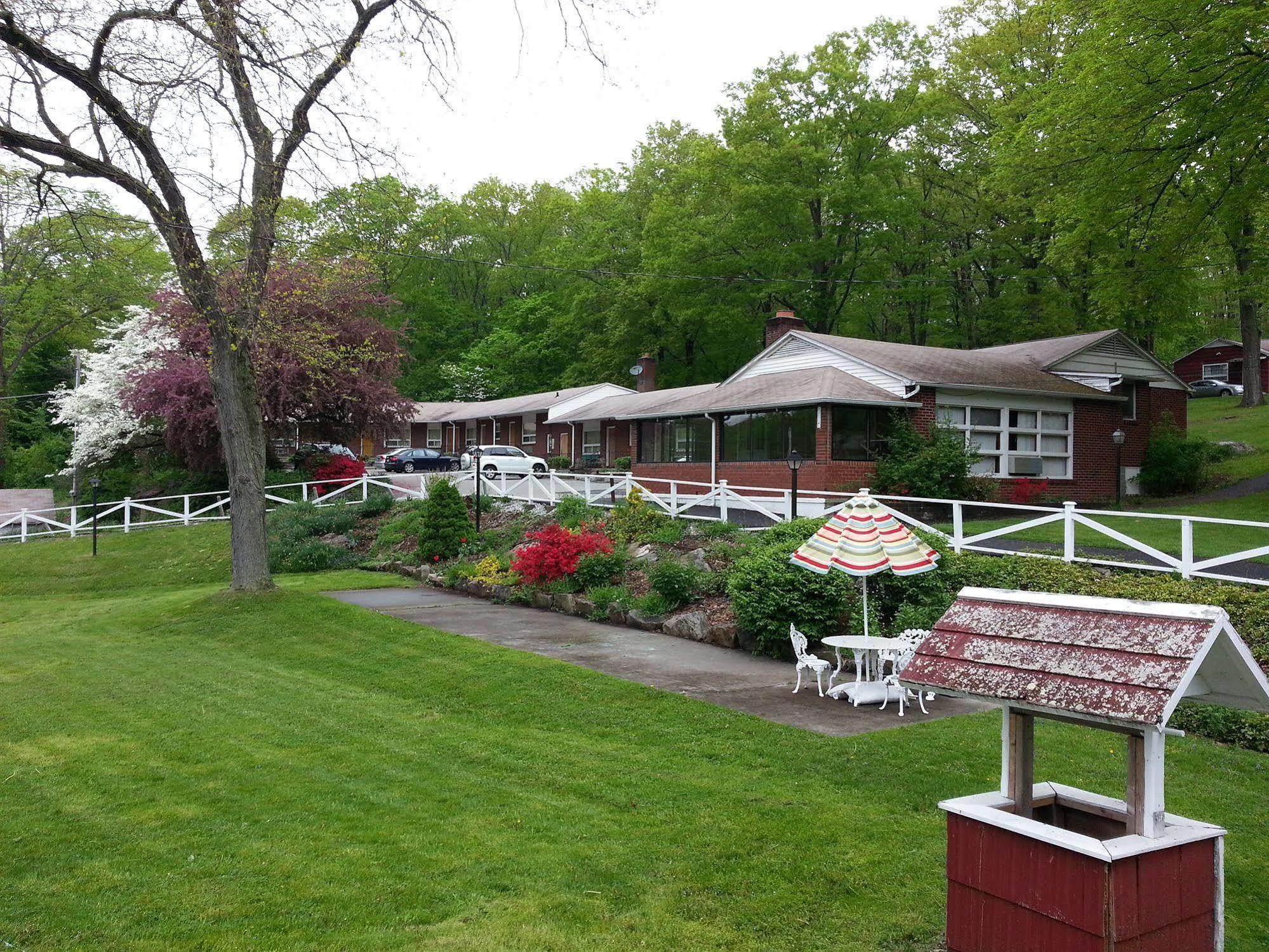 Brewster Heidi'S Inn מראה חיצוני תמונה